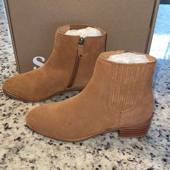 Soludos Delancey Bootie Suede Tan Size 6.5 New In Box - Picture 4 of 9